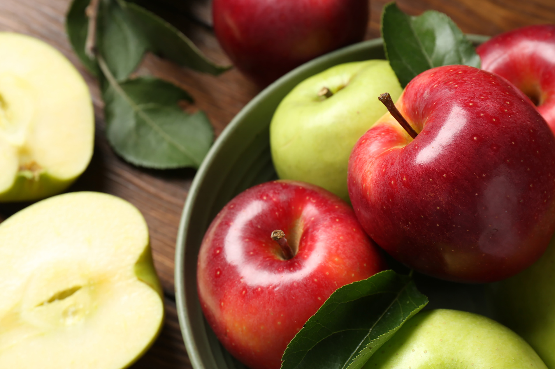 Apples Red and green apples in a bowl