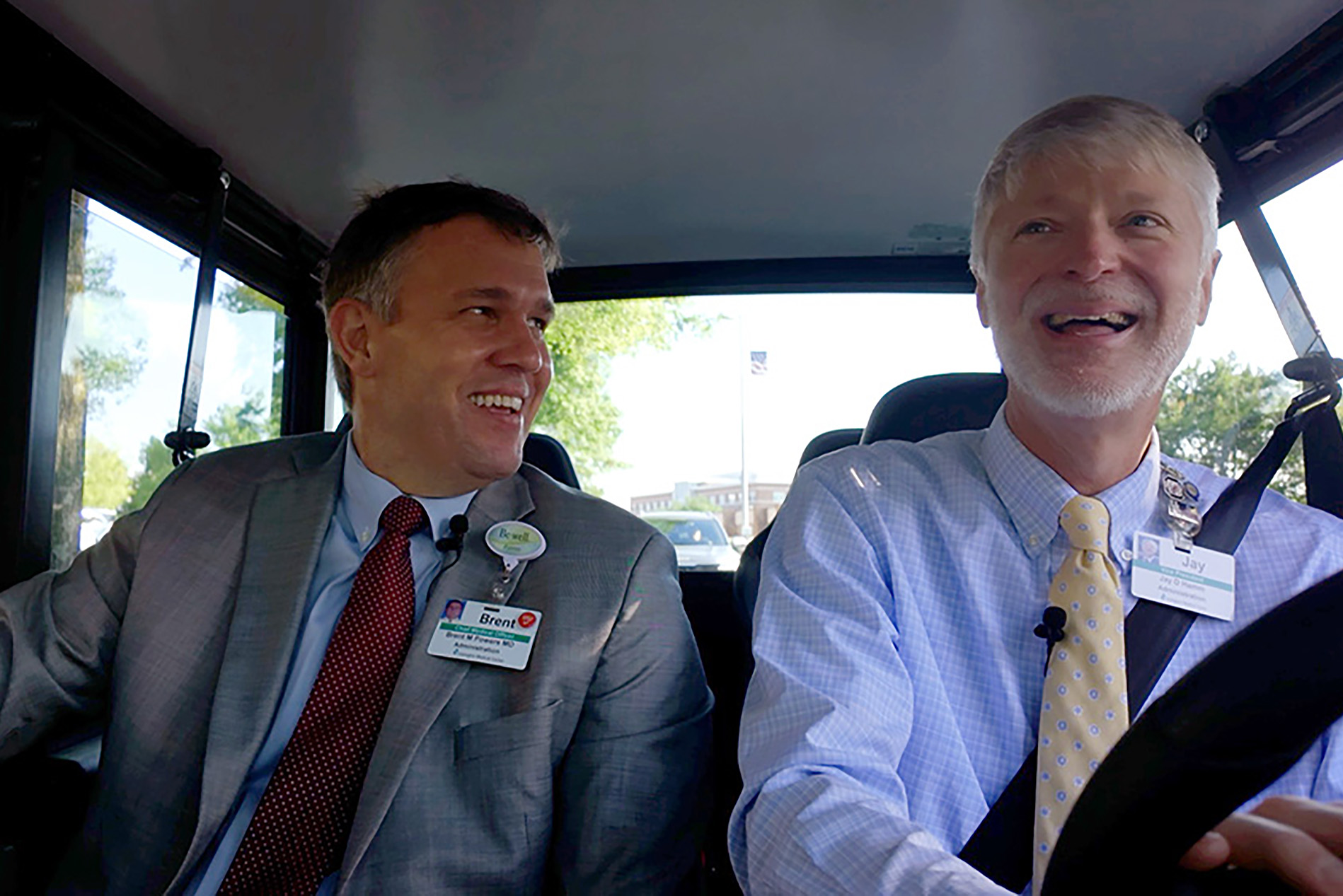 Jay_Brent thumb Brent Powers, MD, CMO, and Jay Hamm, VP, in patient shuttle