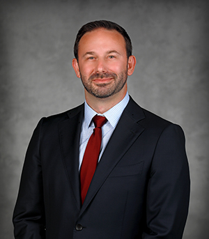 head shot of Dr. Justin Gibson