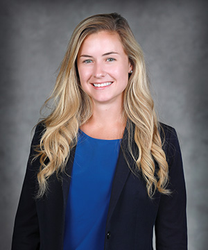 Head shot of Dr. Elizabeth Price