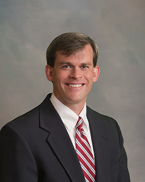 Head shot of Dr. Van Horn