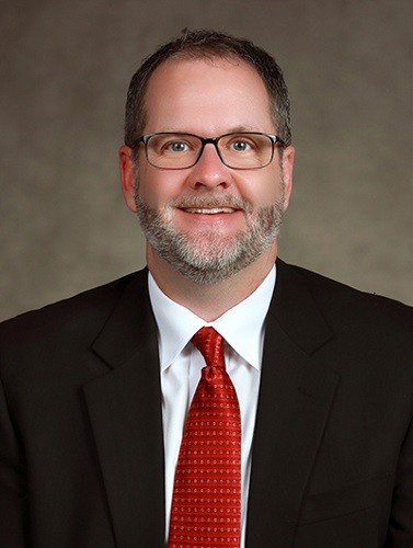 Head shot of Dr. Willard