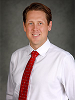 Head shot of Dr. Lee Hugar
